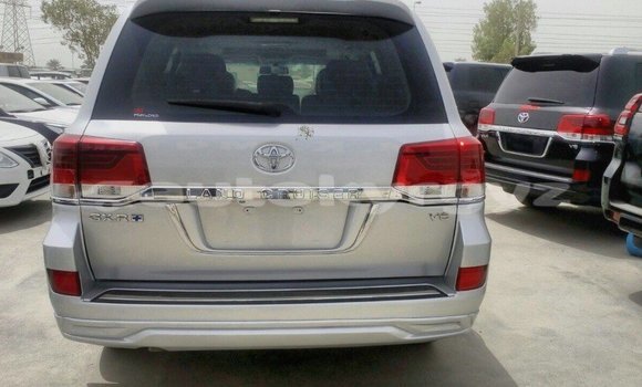 Buy Import Toyota Land Cruiser Other Car in Import - Dubai in Batken Buy Import Toyota Land Cruiser Other Car in Import - Dubai in Batken