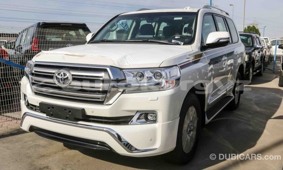 Buy Import Toyota Land Cruiser White Car in Import - Dubai in Batken Buy Import Toyota Land Cruiser White Car in Import - Dubai in Batken
