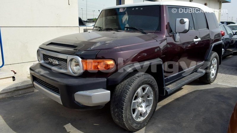 Big with watermark toyota fj cruiser batken import dubai 1937