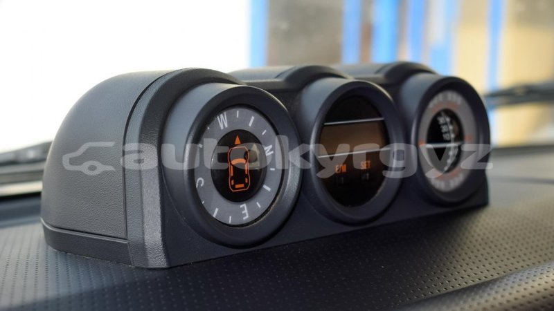 Big with watermark toyota fj cruiser batken import dubai 1937