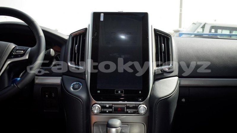 Big with watermark toyota land cruiser batken import dubai 1941