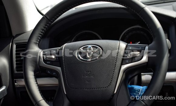 Buy Import Toyota Land Cruiser Black Car in Import - Dubai in Batken Buy Import Toyota Land Cruiser Black Car in Import - Dubai in Batken