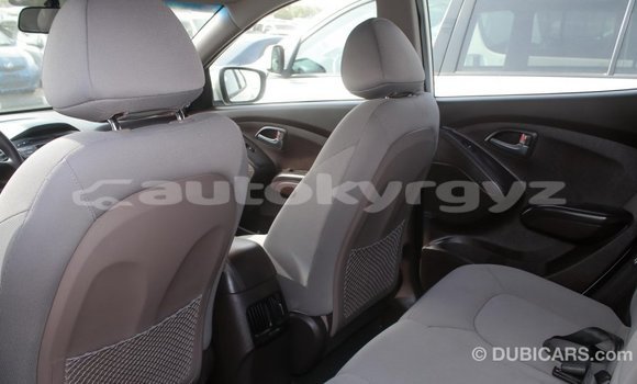 Buy Import Hyundai Tucson Beige Car in Import - Dubai in Batken Buy Import Hyundai Tucson Beige Car in Import - Dubai in Batken