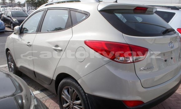 Buy Import Hyundai Tucson Beige Car in Import - Dubai in Batken Buy Import Hyundai Tucson Beige Car in Import - Dubai in Batken
