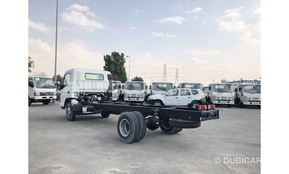 Buy Import Mitsubishi Carisma White Car in Import - Dubai in Batken Buy Import Mitsubishi Carisma White Car in Import - Dubai in Batken