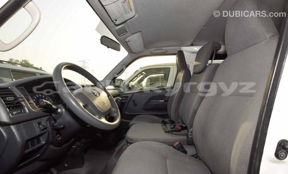 Buy Import Toyota Hiace White Car in Import - Dubai in Batken Buy Import Toyota Hiace White Car in Import - Dubai in Batken