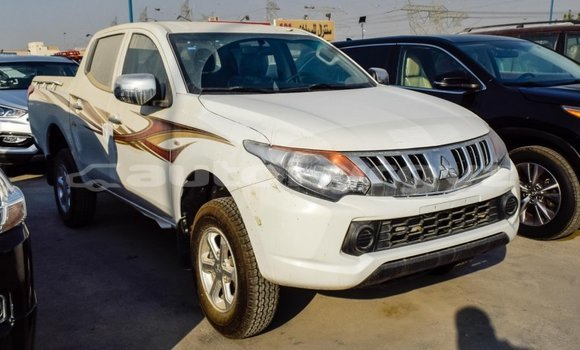 Buy Import Mitsubishi L200 White Car in Import - Dubai in Batken Buy Import Mitsubishi L200 White Car in Import - Dubai in Batken
