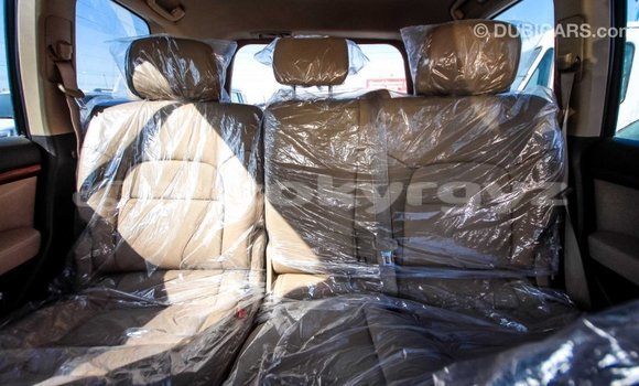 Buy Import Toyota Land Cruiser White Car in Import - Dubai in Batken Buy Import Toyota Land Cruiser White Car in Import - Dubai in Batken