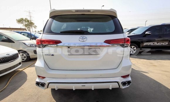 Buy Import Toyota Fortuner White Car in Import - Dubai in Batken Buy Import Toyota Fortuner White Car in Import - Dubai in Batken