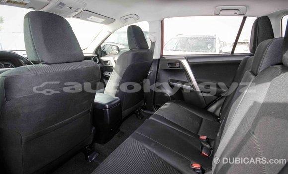 Buy Import Toyota HiAce Red Truck in Import - Dubai in Batken Buy Import Toyota HiAce Red Truck in Import - Dubai in Batken