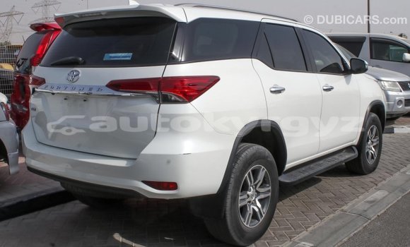 Buy Import Toyota Fortuner White Car in Import - Dubai in Batken Buy Import Toyota Fortuner White Car in Import - Dubai in Batken