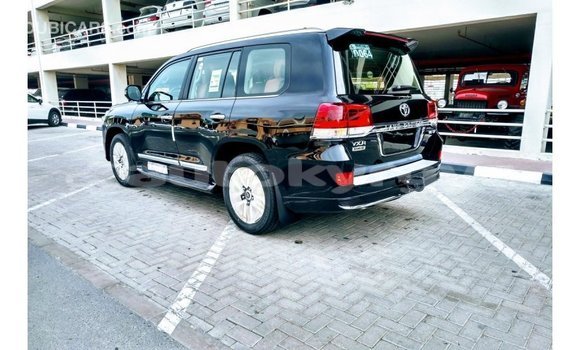 Buy Import Toyota Land Cruiser Black Car in Import - Dubai in Batken Buy Import Toyota Land Cruiser Black Car in Import - Dubai in Batken