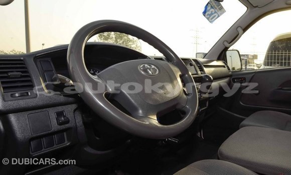Buy Import Toyota Hiace White Car in Import - Dubai in Batken Buy Import Toyota Hiace White Car in Import - Dubai in Batken