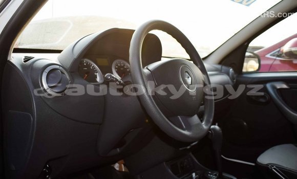 Buy Import Renault Duster White Car in Import - Dubai in Batken Buy Import Renault Duster White Car in Import - Dubai in Batken
