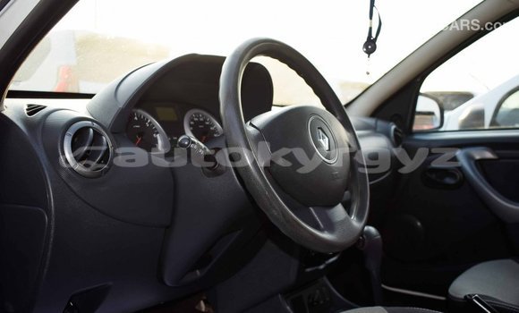 Buy Import Renault Duster White Car in Import - Dubai in Batken Buy Import Renault Duster White Car in Import - Dubai in Batken