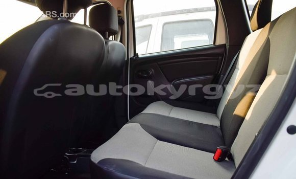 Buy Import Renault Duster White Car in Import - Dubai in Batken Buy Import Renault Duster White Car in Import - Dubai in Batken