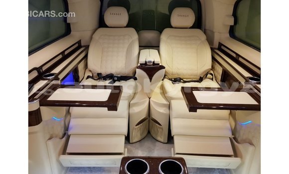 Buy Import Mercedes-Benz 250 Black Car in Import - Dubai in Batken Buy Import Mercedes-Benz 250 Black Car in Import - Dubai in Batken