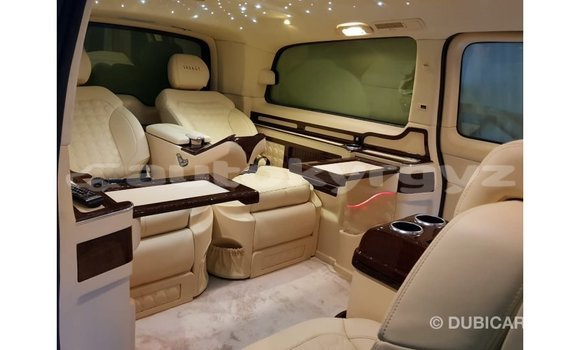 Buy Import Mercedes-Benz 250 Black Car in Import - Dubai in Batken Buy Import Mercedes-Benz 250 Black Car in Import - Dubai in Batken