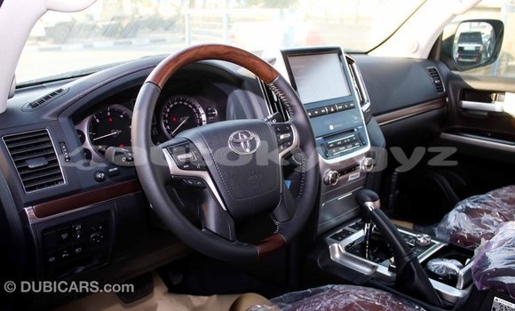 Buy Import Toyota Land Cruiser Black Car in Import - Dubai in Batken Buy Import Toyota Land Cruiser Black Car in Import - Dubai in Batken