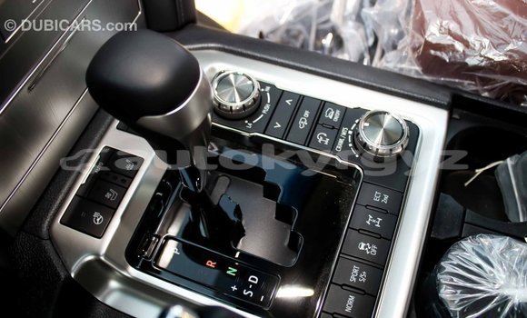 Buy Import Toyota Land Cruiser Black Car in Import - Dubai in Batken Buy Import Toyota Land Cruiser Black Car in Import - Dubai in Batken