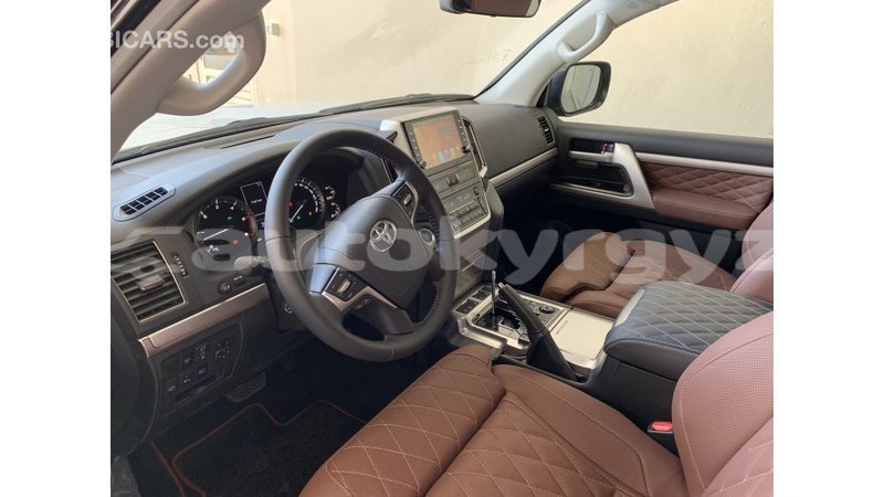 Big with watermark toyota land cruiser batken import dubai 2049