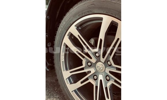 Buy Import Toyota Land Cruiser Black Car in Import - Dubai in Batken Buy Import Toyota Land Cruiser Black Car in Import - Dubai in Batken