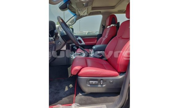 Buy Import Toyota Land Cruiser Black Car in Import - Dubai in Batken Buy Import Toyota Land Cruiser Black Car in Import - Dubai in Batken