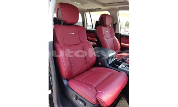 Buy Import Toyota Land Cruiser Black Car in Import - Dubai in Batken Buy Import Toyota Land Cruiser Black Car in Import - Dubai in Batken