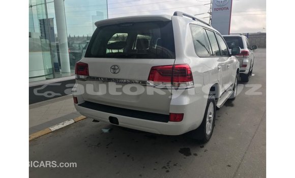 Buy Import Toyota Land Cruiser White Car in Import - Dubai in Batken Buy Import Toyota Land Cruiser White Car in Import - Dubai in Batken