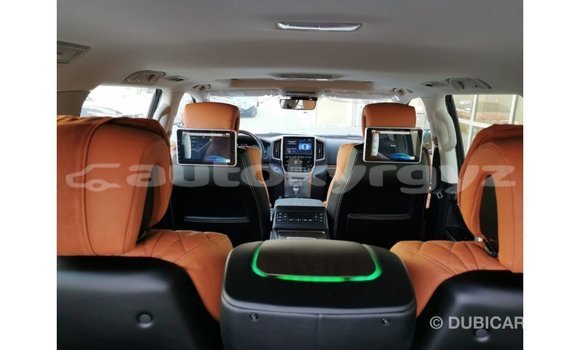 Buy Import Toyota Land Cruiser Black Car in Import - Dubai in Batken Buy Import Toyota Land Cruiser Black Car in Import - Dubai in Batken