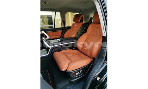 Buy Import Toyota Land Cruiser Black Car in Import - Dubai in Batken Buy Import Toyota Land Cruiser Black Car in Import - Dubai in Batken