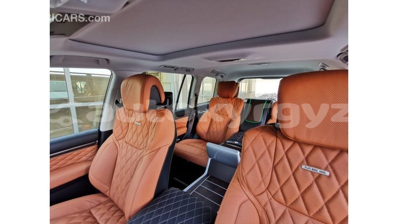 Big with watermark toyota land cruiser batken import dubai 2076