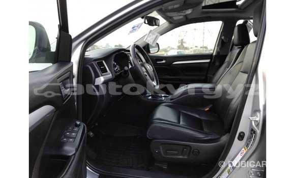Buy Import Toyota Highlander Other Car in Import - Dubai in Batken Buy Import Toyota Highlander Other Car in Import - Dubai in Batken