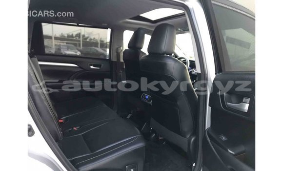 Buy Import Toyota Highlander Other Car in Import - Dubai in Batken Buy Import Toyota Highlander Other Car in Import - Dubai in Batken