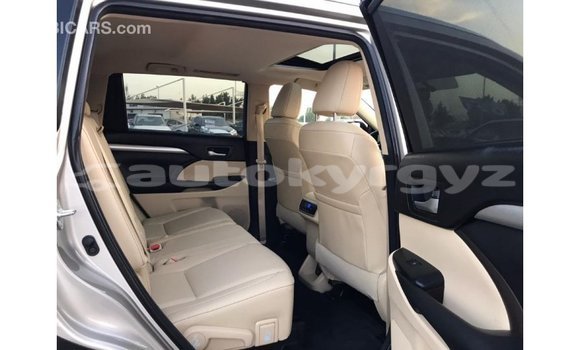 Buy Import Toyota Highlander Other Car in Import - Dubai in Batken Buy Import Toyota Highlander Other Car in Import - Dubai in Batken