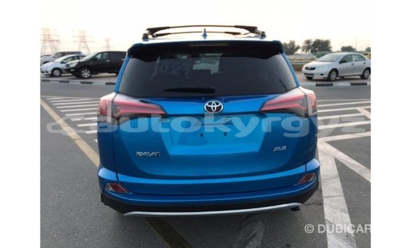 Buy Import Toyota HiAce Blue Truck in Import - Dubai in Batken Buy Import Toyota HiAce Blue Truck in Import - Dubai in Batken