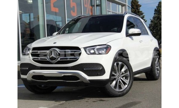 Buy Import Mercedes-Benz GLE White Car in Import - Dubai in Batken Buy Import Mercedes-Benz GLE White Car in Import - Dubai in Batken