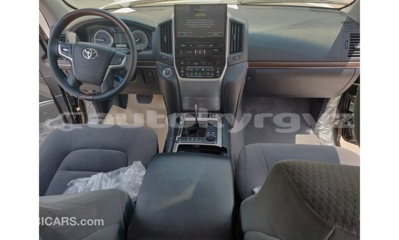 Buy Import Toyota Land Cruiser Other Car in Import - Dubai in Batken Buy Import Toyota Land Cruiser Other Car in Import - Dubai in Batken