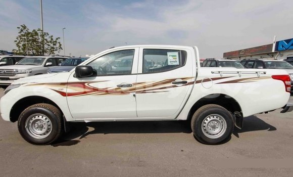 Buy Import Mitsubishi L200 White Car in Import - Dubai in Batken Buy Import Mitsubishi L200 White Car in Import - Dubai in Batken