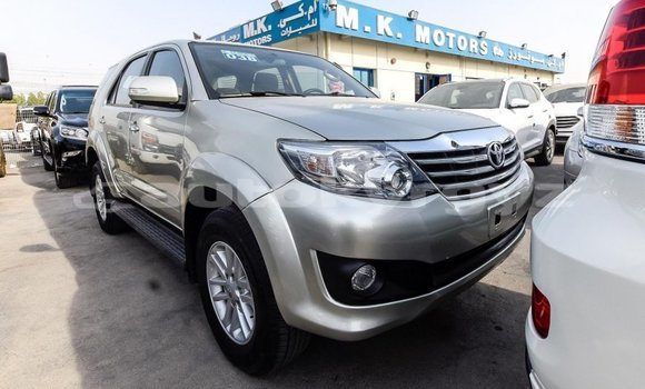 Buy Import Toyota Fortuner Other Car in Import - Dubai in Batken Buy Import Toyota Fortuner Other Car in Import - Dubai in Batken