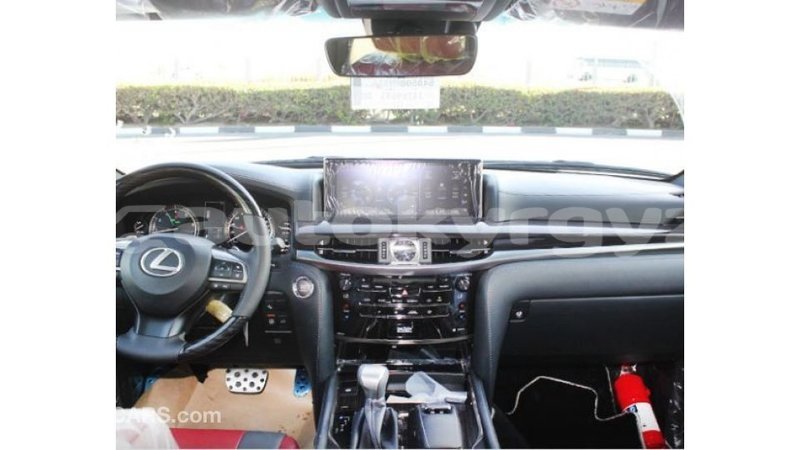 Big with watermark 33f903a2 dfb4 42cf 93fd d8b93e5837a1