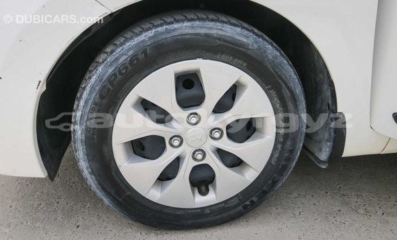 Buy Import Hyundai i10 White Car in Import - Dubai in Batken Buy Import Hyundai i10 White Car in Import - Dubai in Batken