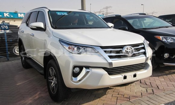 Buy Import Toyota Fortuner White Car in Import - Dubai in Batken Buy Import Toyota Fortuner White Car in Import - Dubai in Batken