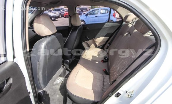 Buy Import Hyundai i10 White Car in Import - Dubai in Batken Buy Import Hyundai i10 White Car in Import - Dubai in Batken