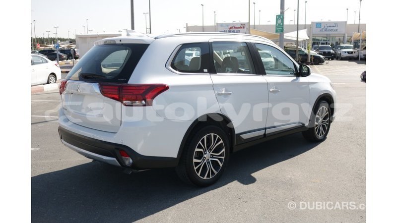 Big with watermark mitsubishi outlander batken import dubai 2159