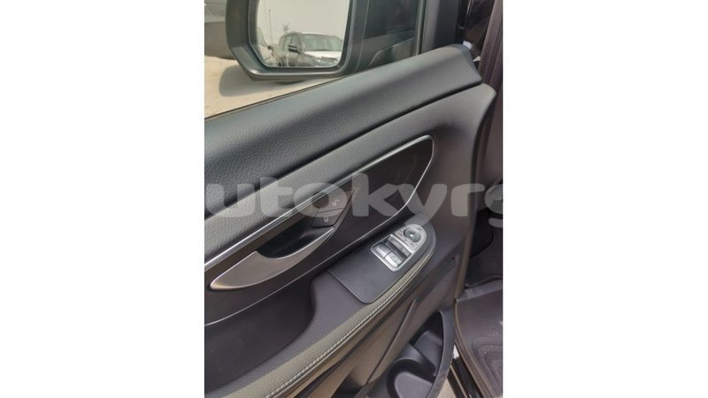 Big with watermark mercedes benz 250 batken import dubai 2162