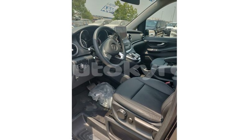 Big with watermark mercedes benz 250 batken import dubai 2162