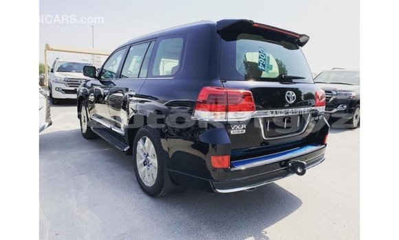 Buy Import Toyota Land Cruiser Black Car in Import - Dubai in Batken Buy Import Toyota Land Cruiser Black Car in Import - Dubai in Batken