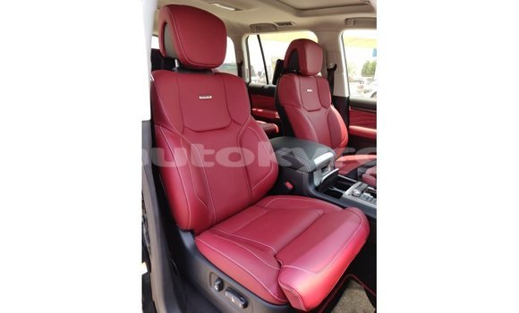 Buy Import Toyota Land Cruiser Black Car in Import - Dubai in Batken Buy Import Toyota Land Cruiser Black Car in Import - Dubai in Batken