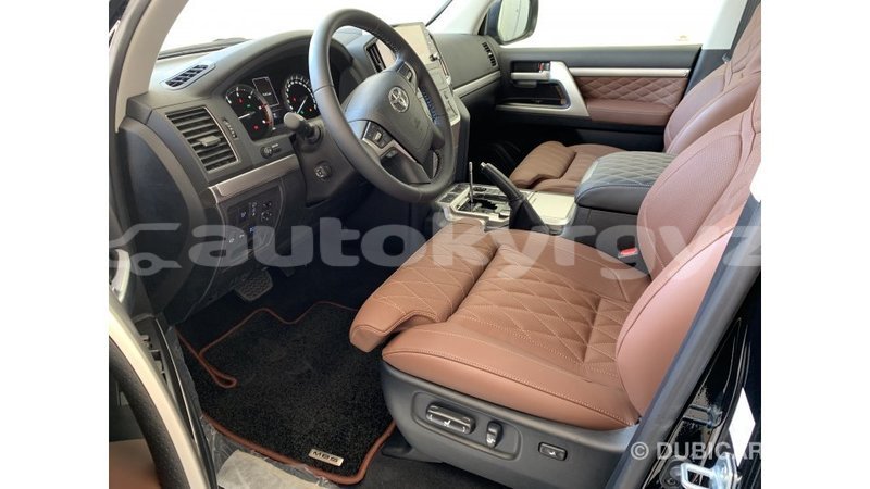 Big with watermark toyota land cruiser batken import dubai 2166